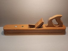 E.C.E. ECE ece, Rauhbank