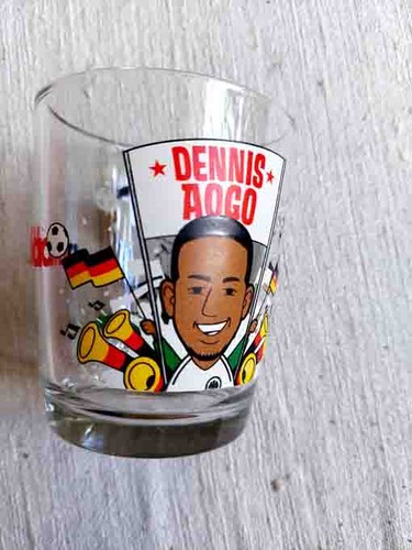 Glas fußball dennis aogo - glas,