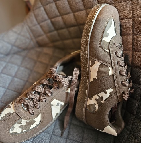 Neue sneaker von - 39,