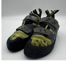La Sportiva Tarantula Climbing