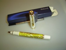 Pelikan r600 rollerball - pelikan,