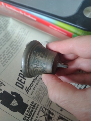 Kleine antike glocke 1 - antike,
