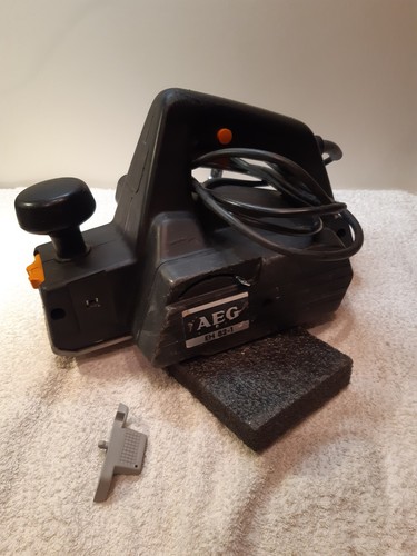 Aeg eh82 elektrohobel 82mm - aeg, eh82-1