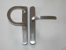 Q Edelstahl Haustür Schutzbeschlag Drücker / Bügelgriff Schmalrahmen 92 mm PZ