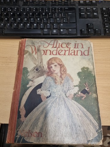 Alice wonderland vintage - in,