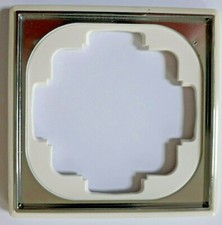 01 b - Gira Trias Forum Rahmen