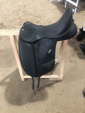 Wintec Dressursattel 17,5