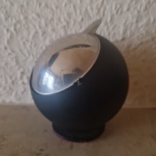 Kugel-Aschenbecher aus