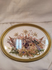 Kunsthandwerk ,schöner Bilderrahmen mit Trockenblumen aus Österreich