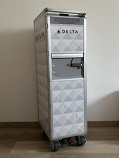 Flugzeugtrolley - Airline Trolley - Delta Airlines