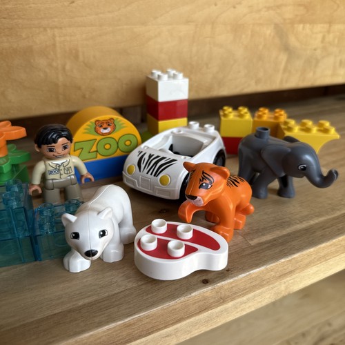 Lego duplo zoo animals and - zoo,