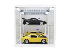 2-Fach Vitrine weiss mit Beleuchtung und Spiegel für 2 x 1/18 Modellautos -  ...