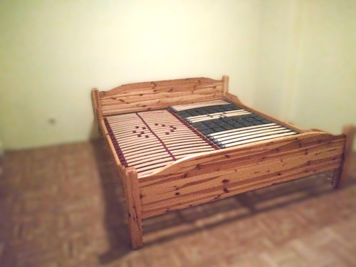 Bett 180x200 holz - , massiv