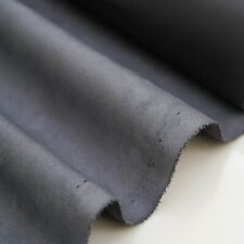 Grauer Dachhimmel Stretch