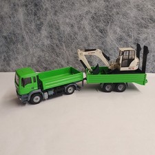 siku 3920 MAN mit Tandemanhänger-und siku 3521  TEREX TC 75 Raupenbagger - 1:55