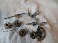 Adler Riccar  Nähmaschine Nähfuß Nähfüßchen Spulen Nähfüße Zubehör 