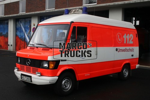 Lkw foto mercedes benz 310d - mercedes-benz,
