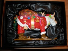 Art in the city - Cow Parade "Merry Christmas" Design by Bernhard Prinz !
