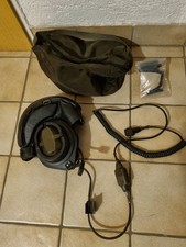 Panzerhaube mit Sprecheinrichtung der Bundeswehr