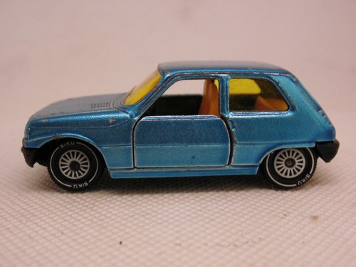 Dbo83 siku 1038 renault 5 - ,