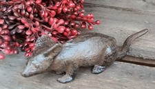 Kleine süße Maus aus