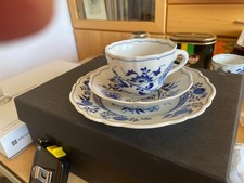 Hutschenreuther Zwiebelmuster, 1Kaffee-Gedeck 3teil: Tasse, U.T, Kuchenteller c