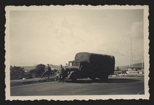 8117a❚ orig. Foto von 1940, Soldaten am LKW in Rüdesheim am Rhein