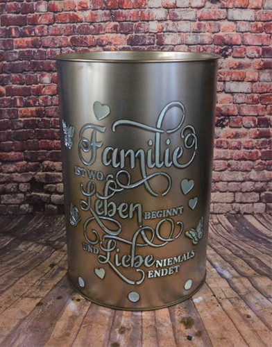 Feuertonne mit familie - ,