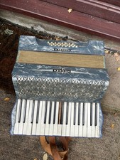 Vintage Hohner Carmen II