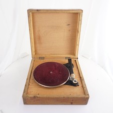 Dual 260 W Plattenspieler im