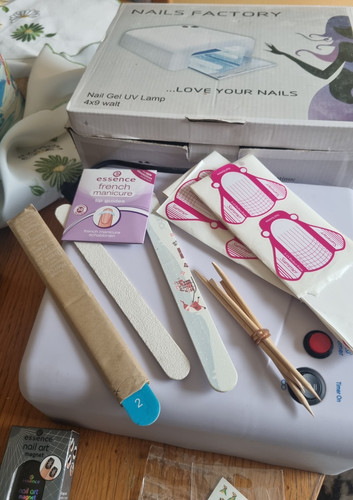Nails factory - nails, uv