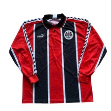 Eintracht Frankfurt Trikot