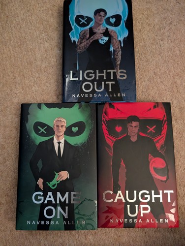 Fairyloot - book, signed!)