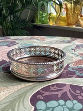 Flaschenuntersetzer Silber. Gepunzt.