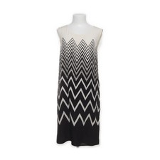 Hallhuber Donna, Kleid