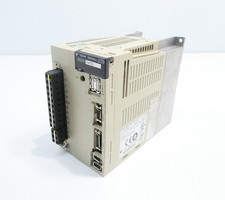 YASKAWA SGDS-15A12A SERVOPACK SERVO DRIVE.