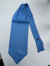 Krawattenschal hellblau, 1