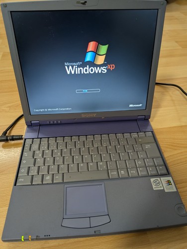 Retro laptop sony windows - laptop,