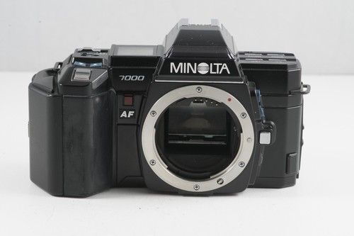 Minolta 7000 body looks - , good