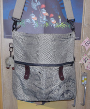 Kipling, Damen Mädchen Tasche Umhängetasche, Farbe Grau mit Muster und Anhänger