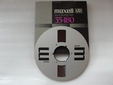 1 x MAXELL , Tonbandspule 26,5 cm mit Band .