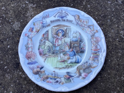 Brambly hedge royal - brambly, doulton