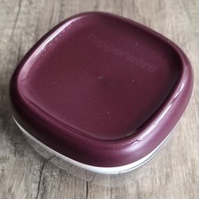 Tupperware 240 ml - ►,