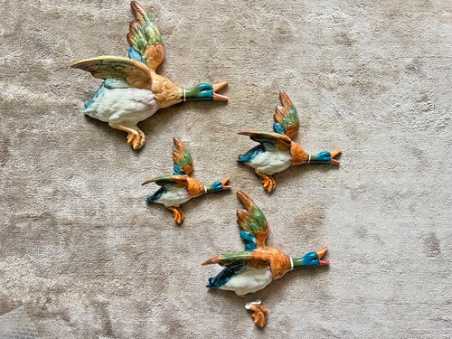 Beswick flying mallard - beswick, ducks