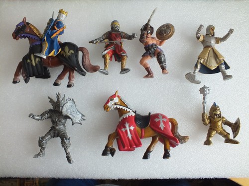 Figuren-Pferde-Ritter-Gladiato