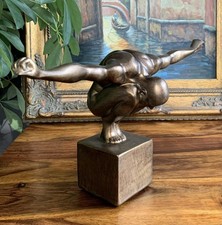 Skulptur Athlet Olympian Mann