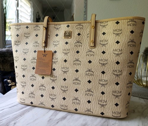 Mcm shopper medium beige - medium,