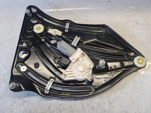 19e mercedes benz w207 - ,