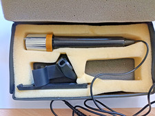 Mikrofon mit Ständer, DM