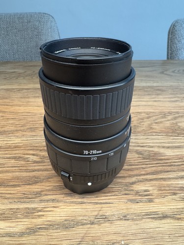 Sigma 210mm 5 6 uc - sigma, f/4.0-5.6